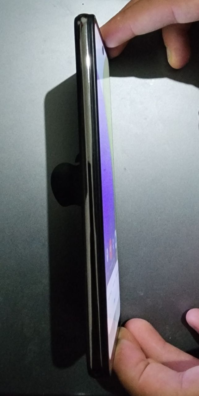 Samsung a52 128gb obmenam bor