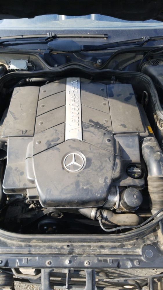 Piese Auto Originale Mercedes e 500 w211 benzina din 2003
