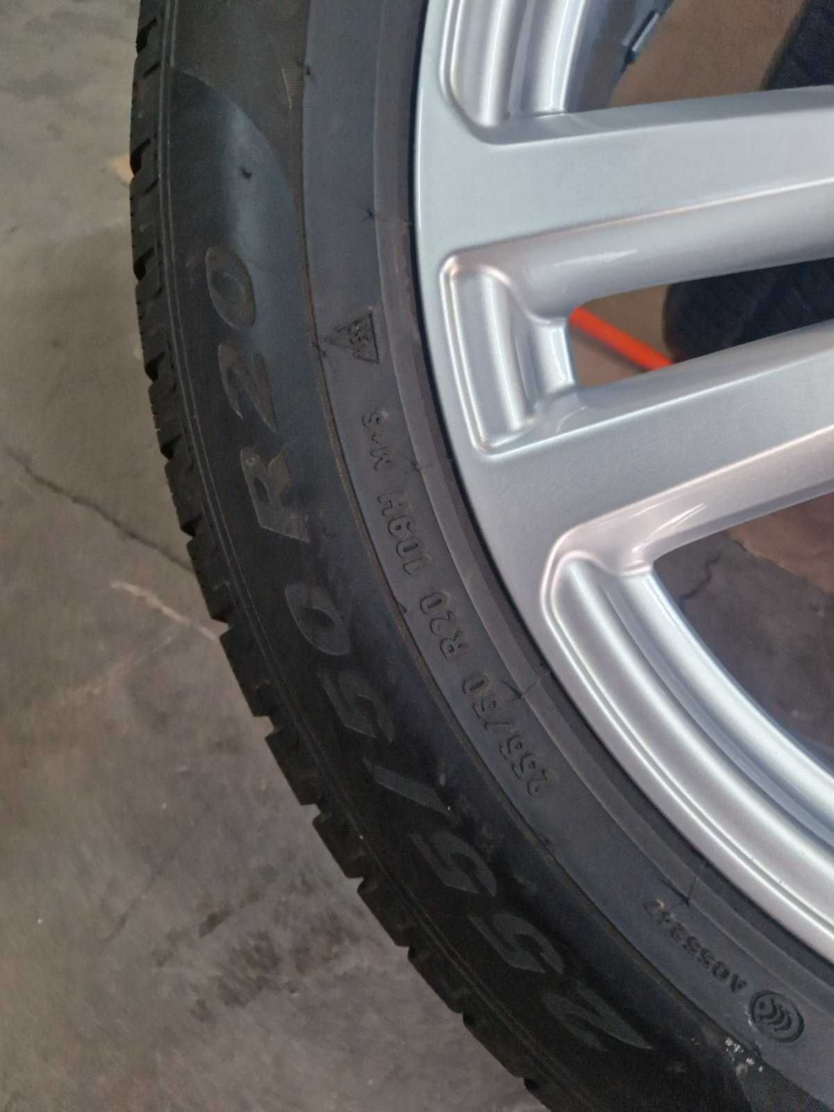 4 Pirelli R20 255/50/ 
зимни гуми 
DOT1618