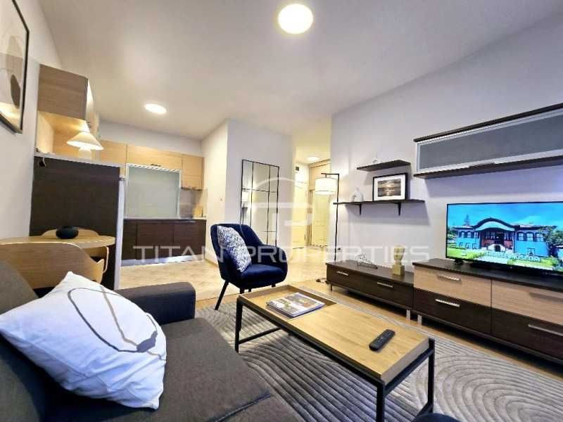 Продава се Двустаен апартамент в Пловдив, Център - 60 кв.м за 2817 €/кв.м - Снимка #2