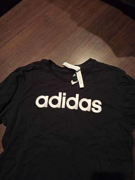 Тениски втора употреба