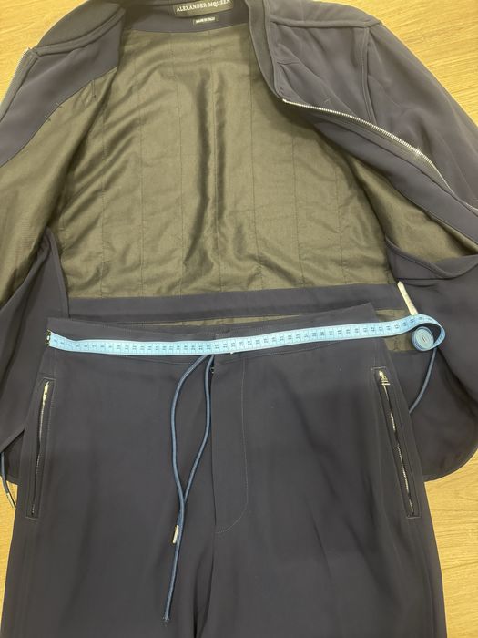 Мъжки спортно-елегантен костюм Alexander Mcqueen