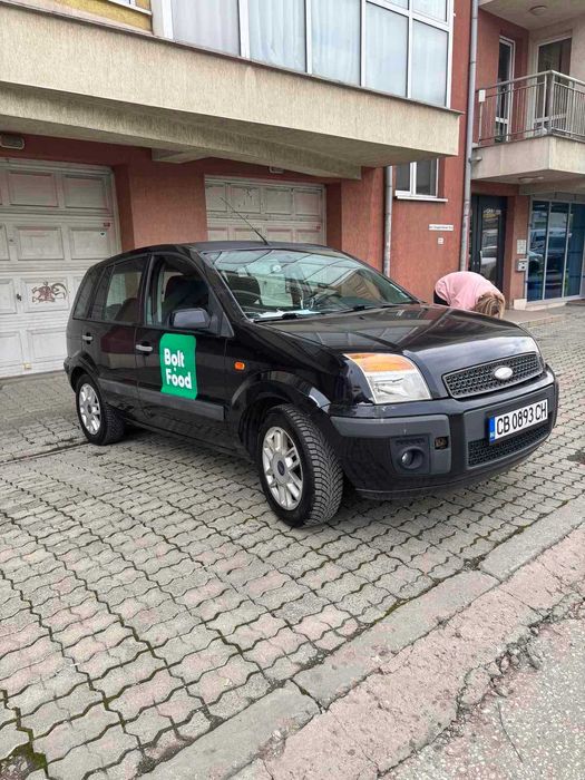 Коли под наем София от 30лв./24ч.Rent a car Sofia за Доставка на храна