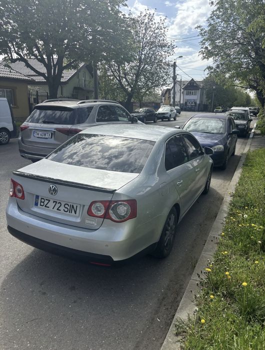 Vand Volkswagen Jetta Mk5