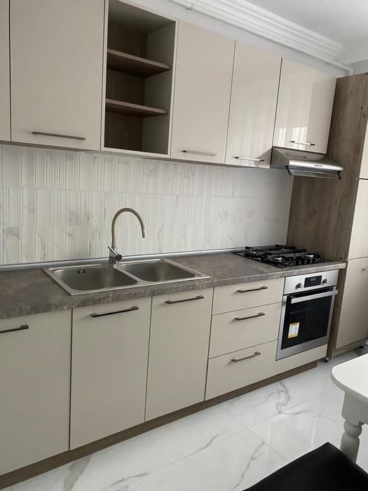 De închiriat apartament cu o cameră - spațios și modern