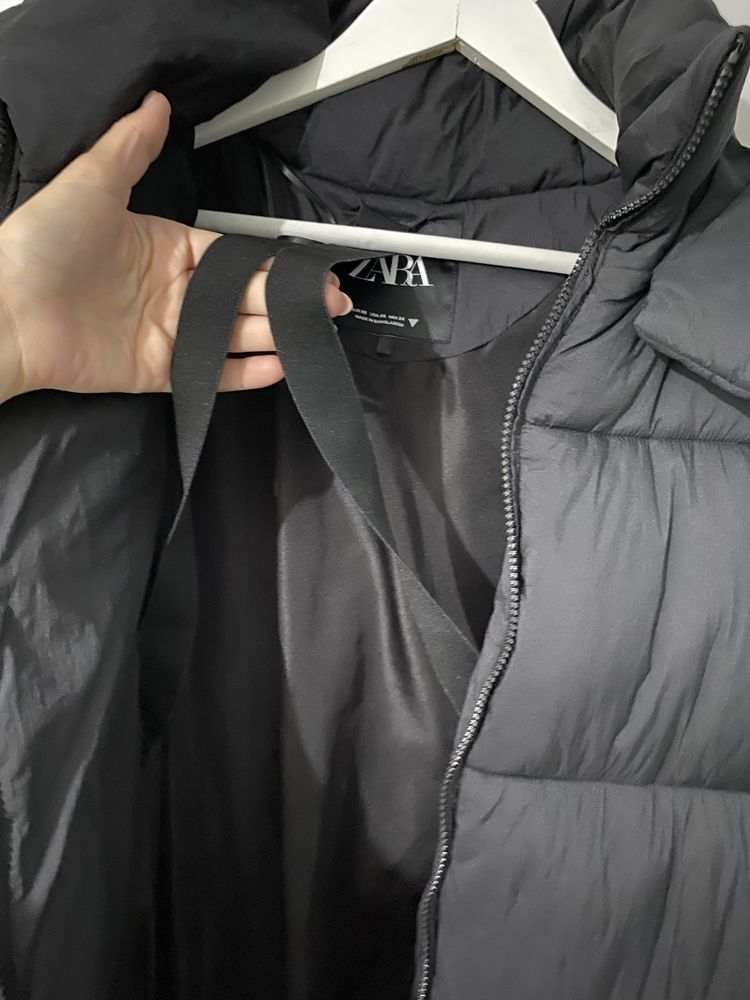 Зимно дълго яке ZARA