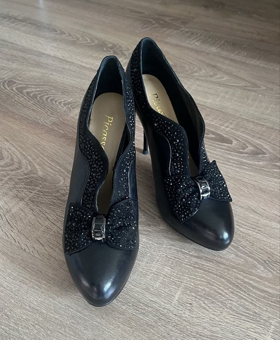 Осенние туфли, натуральная кожа, новые (39 р-р)