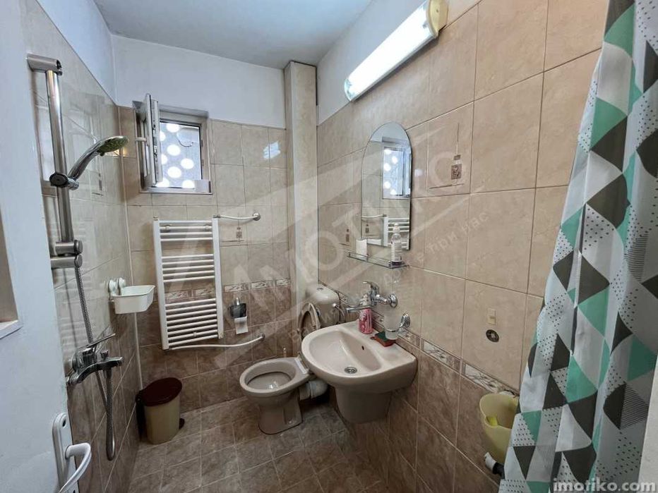 Дава се под наем Двустаен апартамент в София, Гео Милев - 70 кв.м за 450 € - Снимка #2