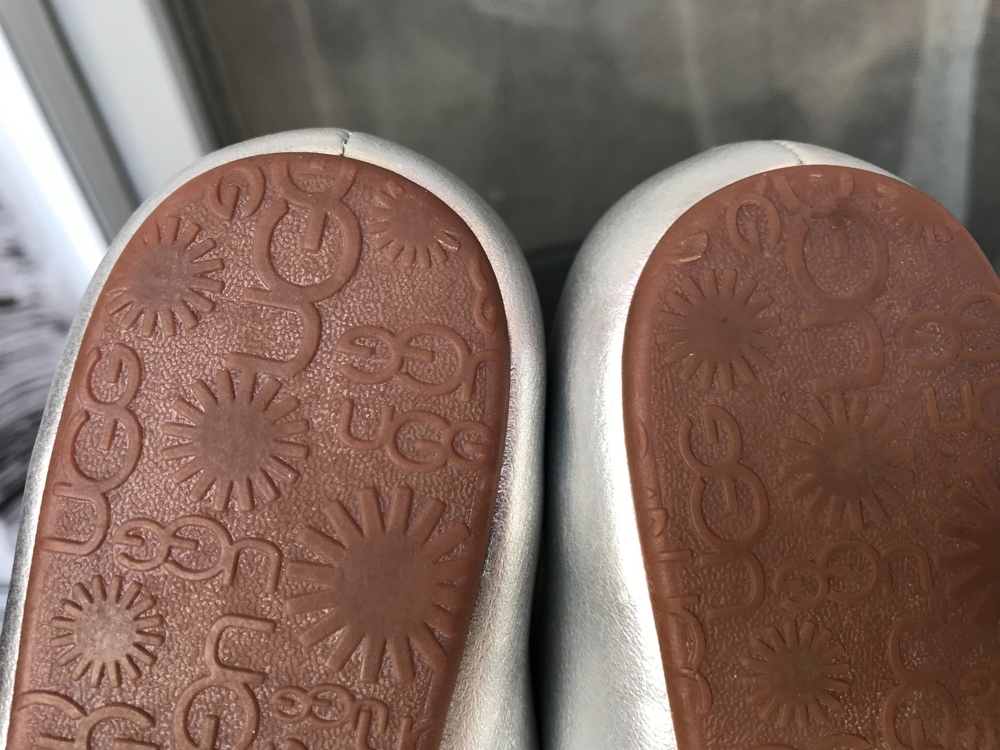 обувки за момиче UGG 30 -31 номер Нови