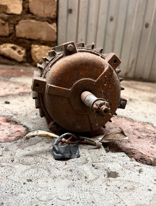 Электродвигатель на 380