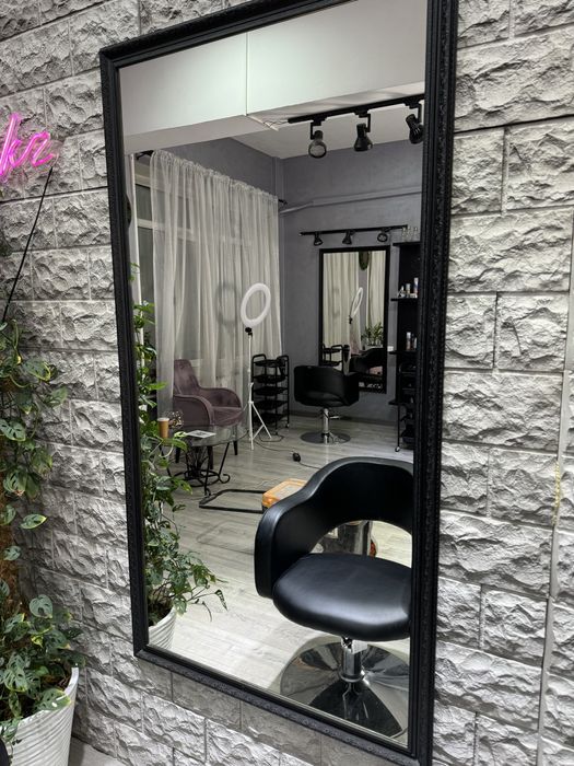 Зеркало доя дома или салона