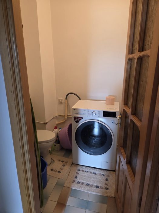 Închiriez apartament 3 camere zona 22 decembrie