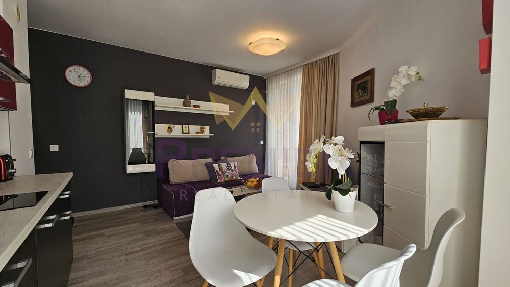 2-стаен в Бургас, област-к.к.Слънчев бряг площ 54 цена 77000