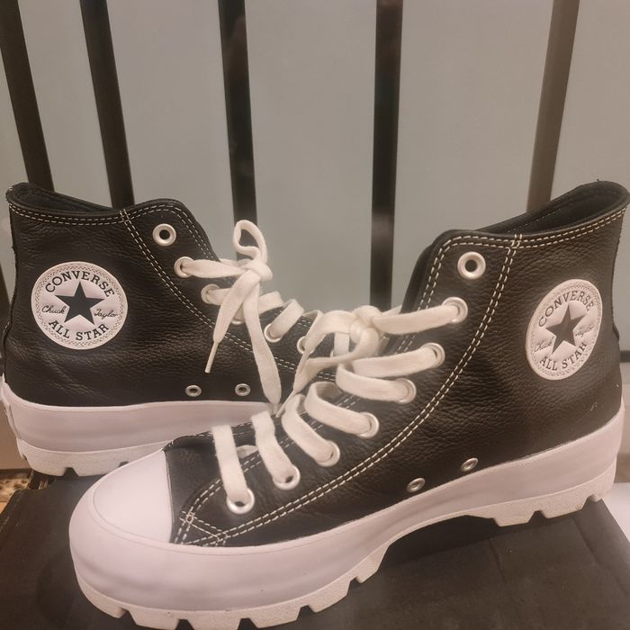Converse piele,mar 40