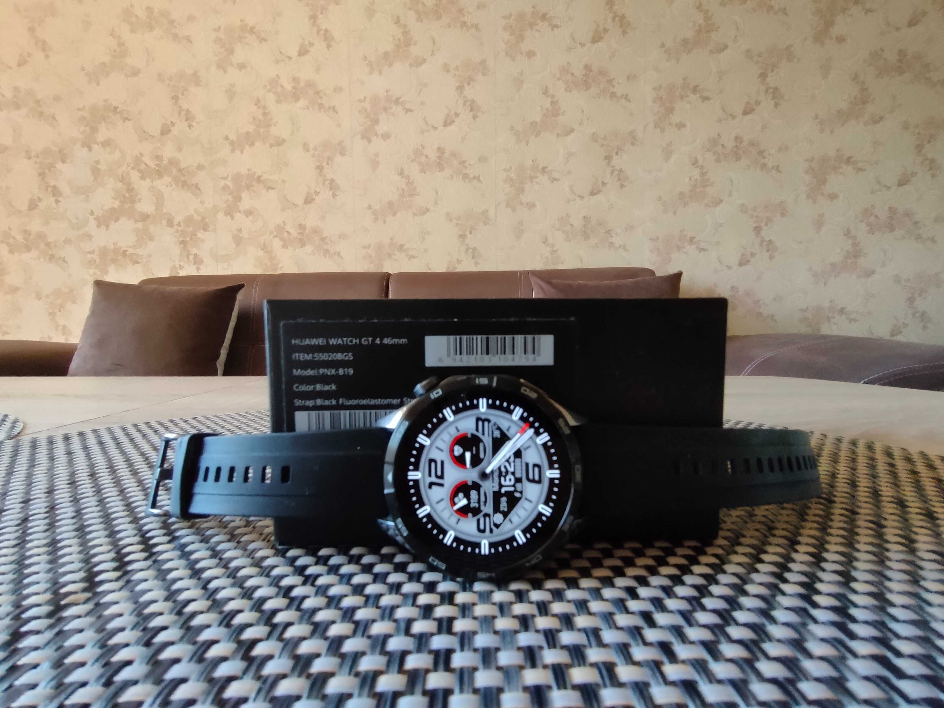 Часовник HUAWEI WATCH GT 4 BLACK Black Fluoroelastomer Strap 46