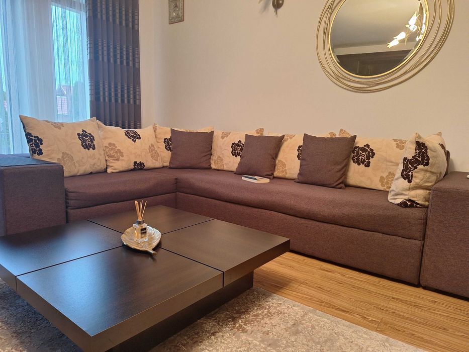 Canapea extensibilă colțar
