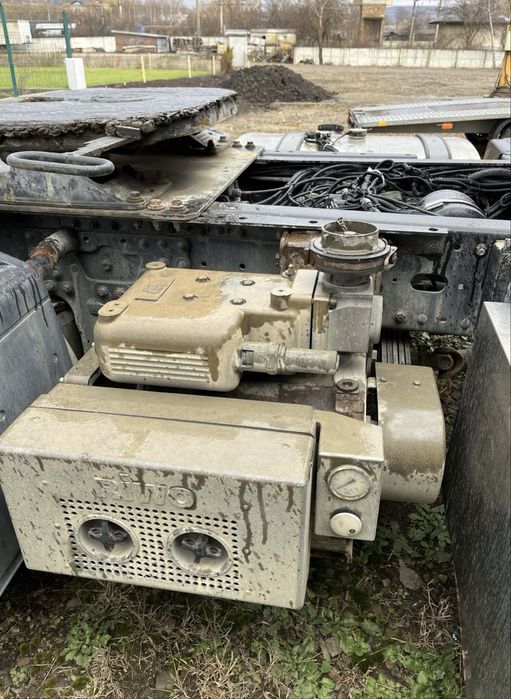 Vand semiremorca Krone/2 compresoare ciment/motoare electrice