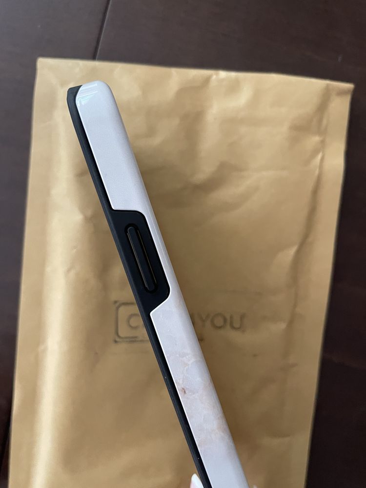 Кейс за iPhone 12 с мраморен ефект