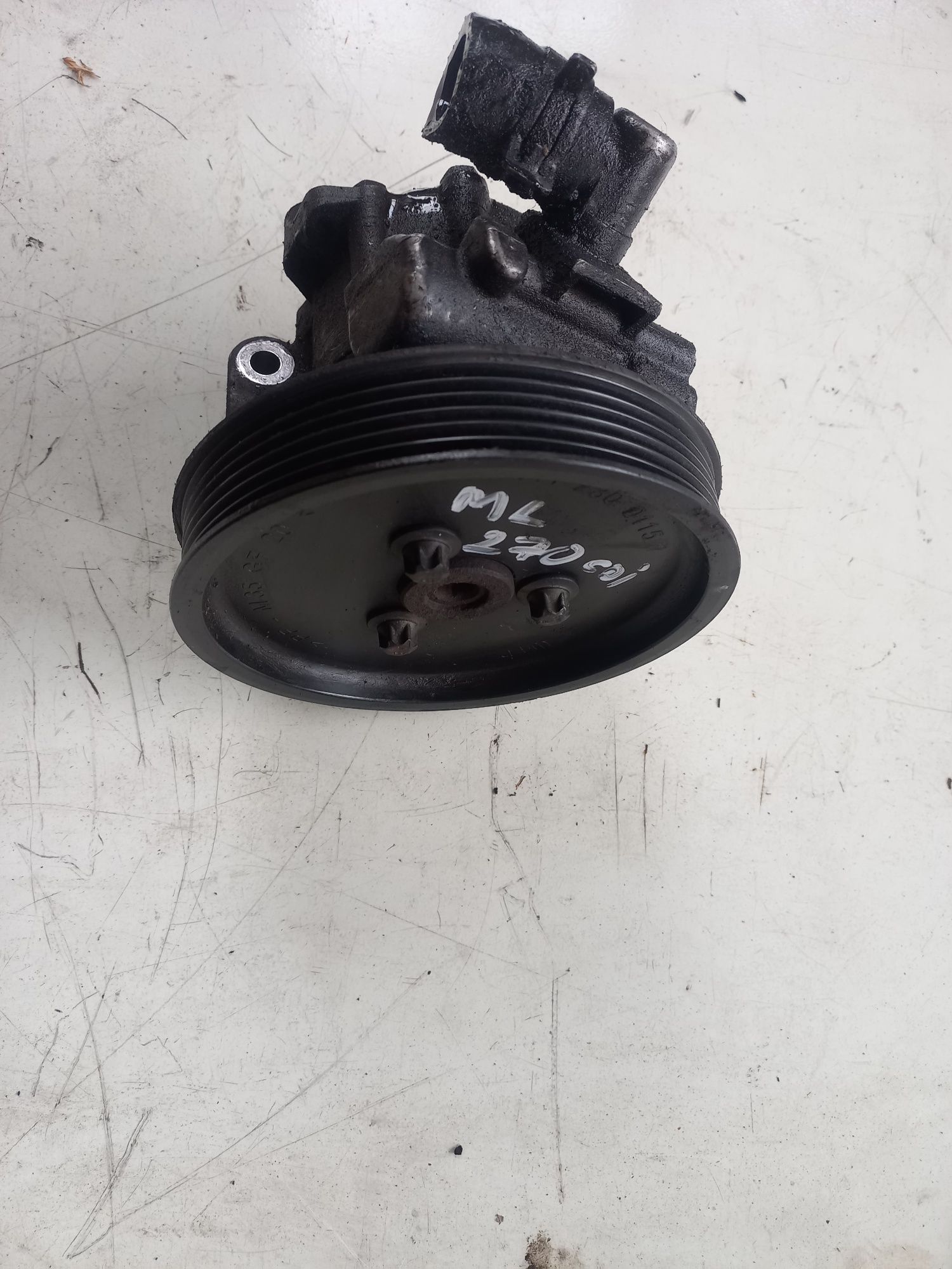 Хидравлична помпа ML270cdi