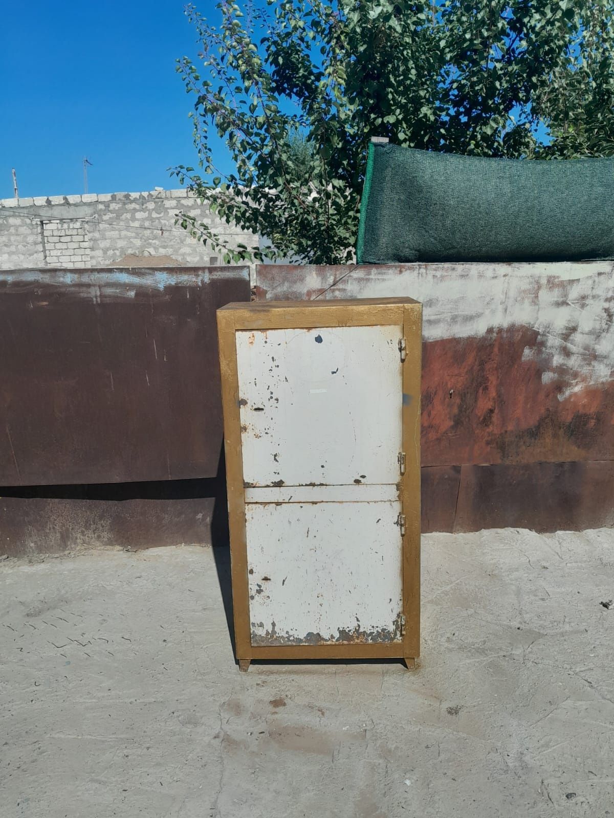 Продам Сейф советский