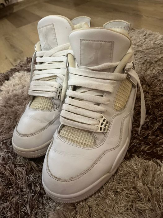 Jordan 4 Pure Money