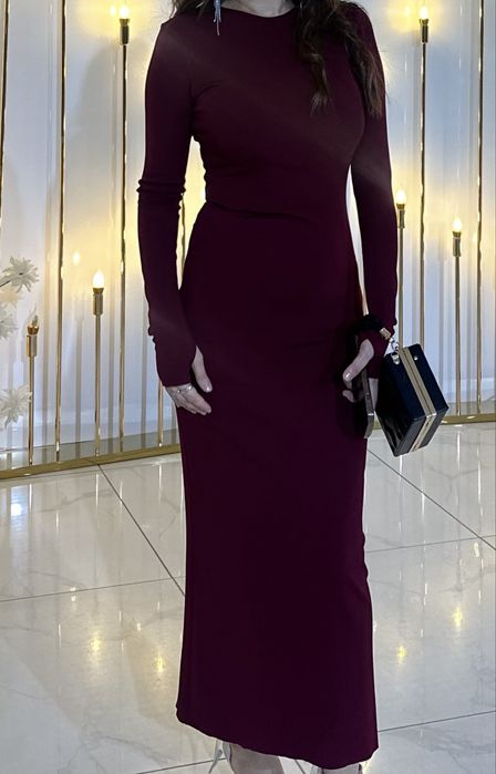 Продам новое платье