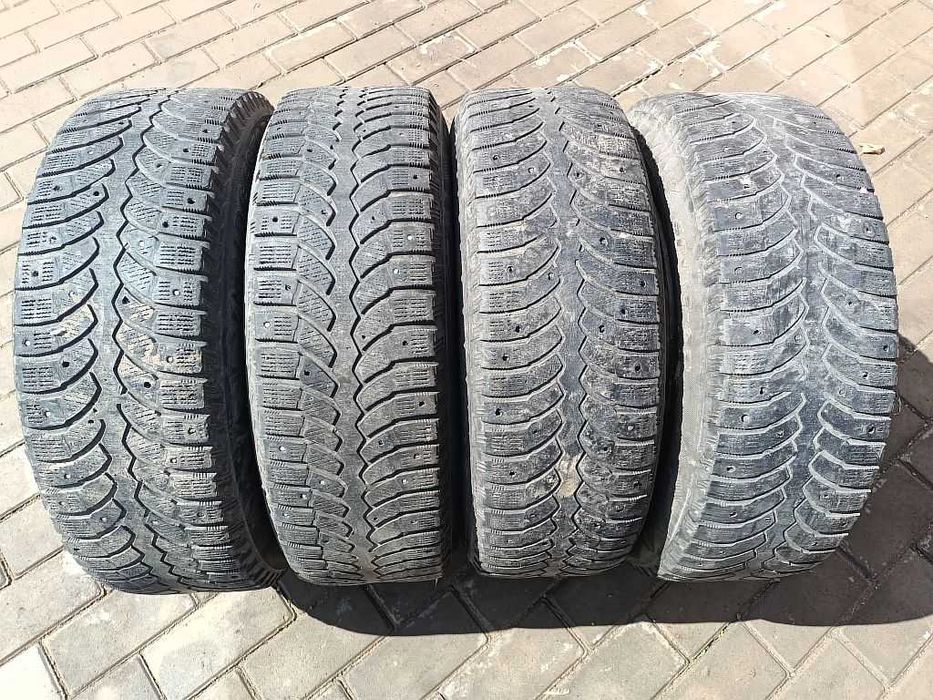 Шины 185/65 R15 - "Bridgestone Blizzak Spike-01" (Япония), летние.