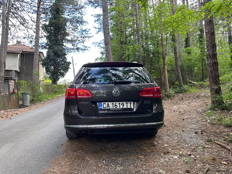 Лек автомобил VW Passat, Фолксваген Пасат 2.0 140 конски сили