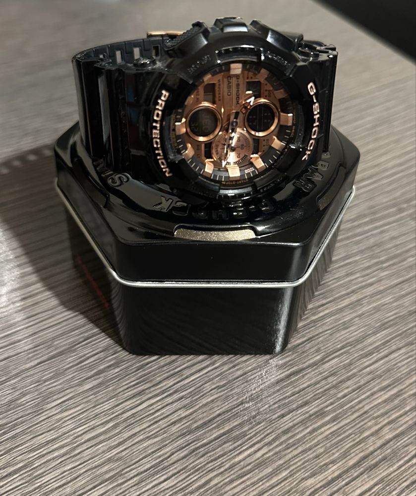 Часовник casio g-shock ga-140gb-1A2ER