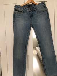 Armani Jeans noi