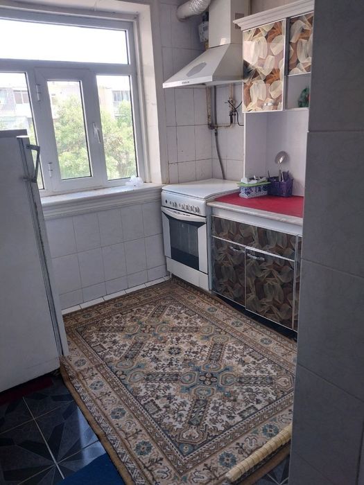 Шахар марказида жойлашган 2 хонали квартира ижарага берилади