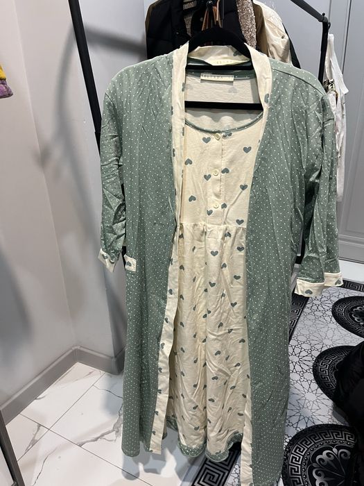 Продам женскую одежду