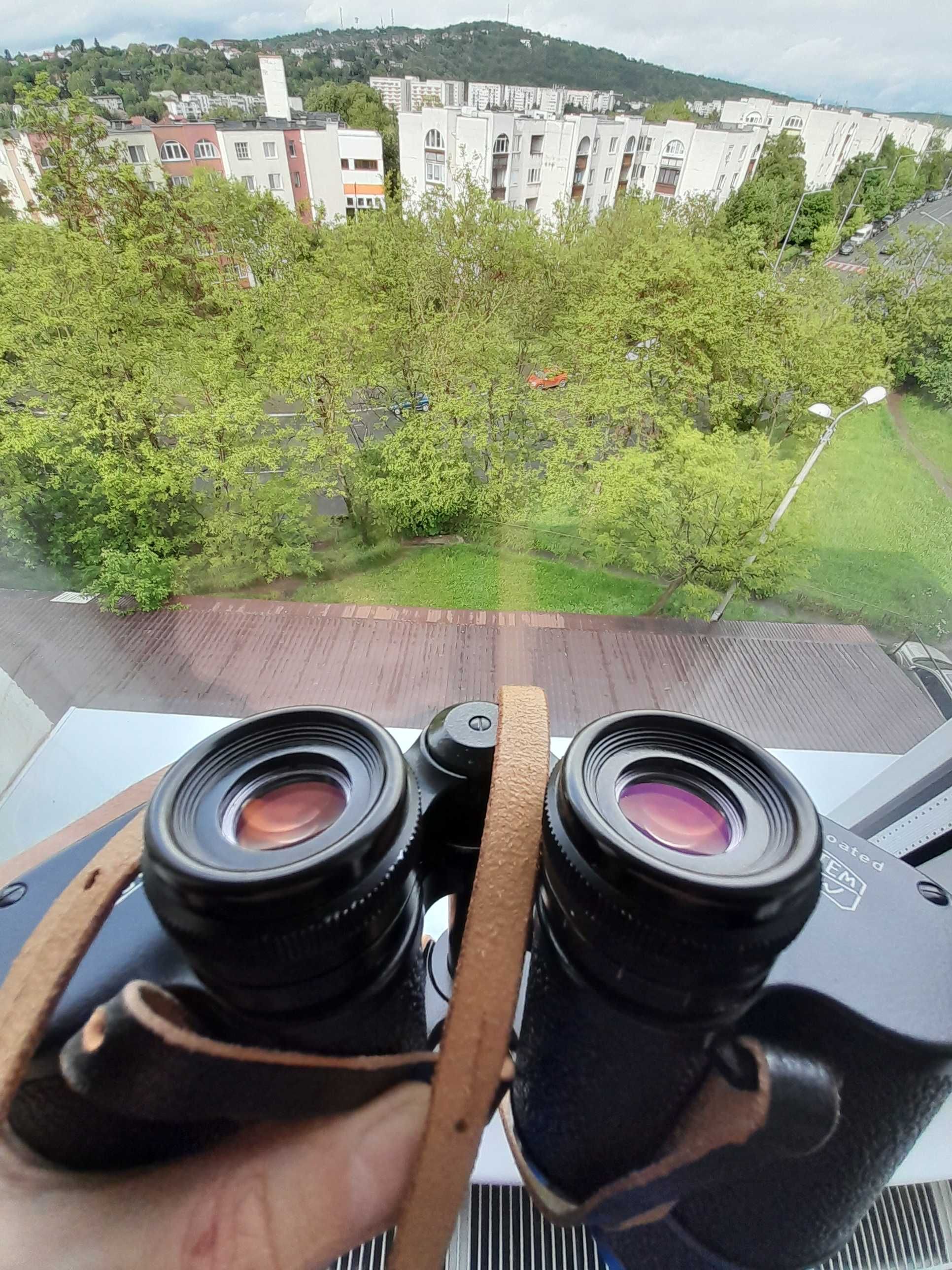 Vând binoclu Carl Zeiss Jenoptem 10x50 W + accesorii