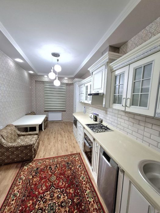 Сдается 3х комнатная 120кв Рудакий