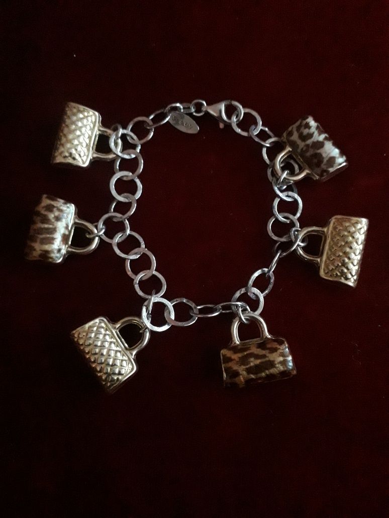 Pandora Bratara cu 6 talismane din argint