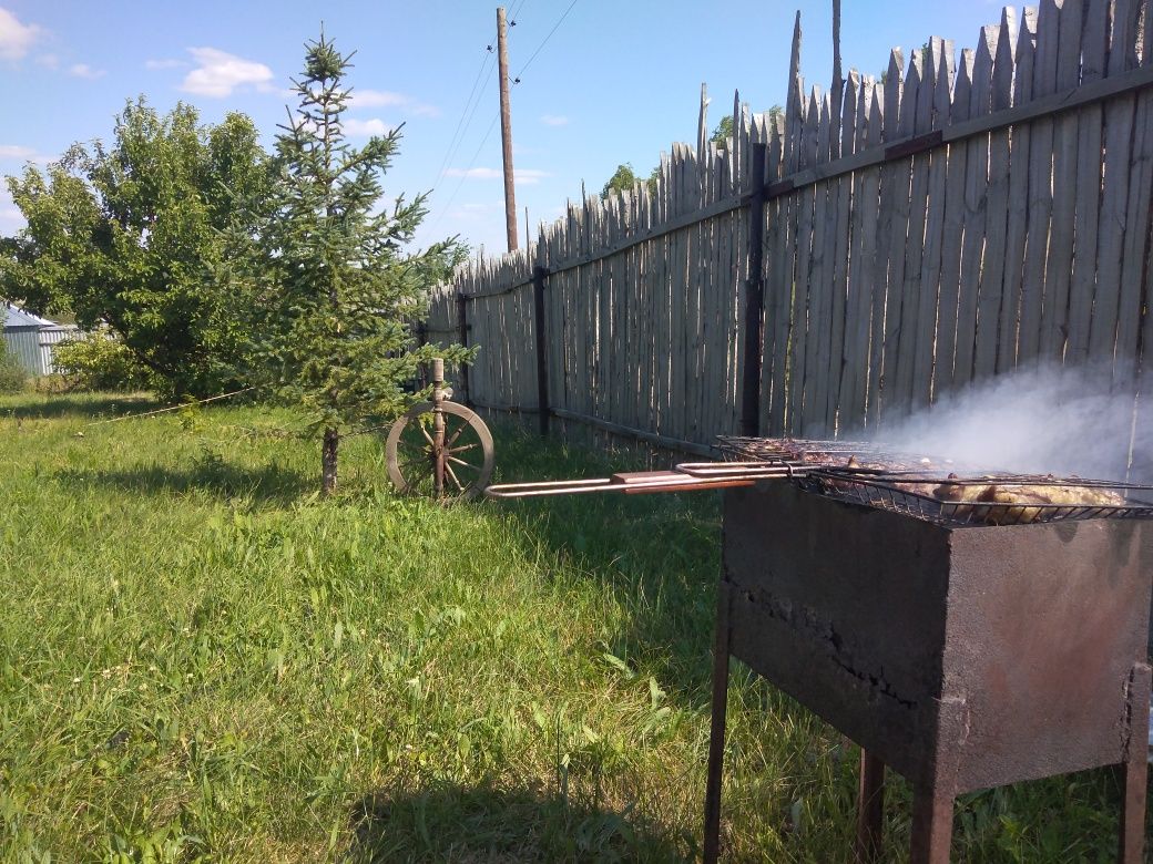 Продам дачу. В дачном массиве красный партизан