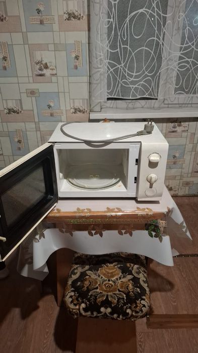 Микроволновка электрическая