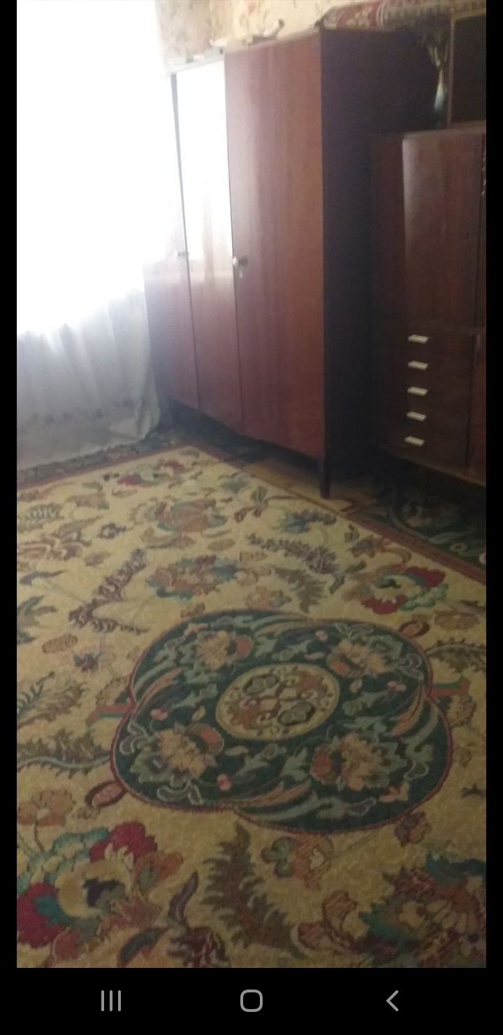 Сдам в аренду 1 комнатную квартиру возле Метро.