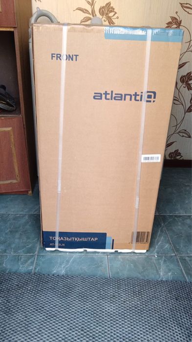 Холодильник новый