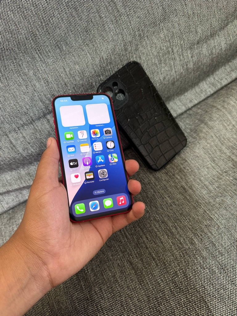 IPhone 13 red 128GB