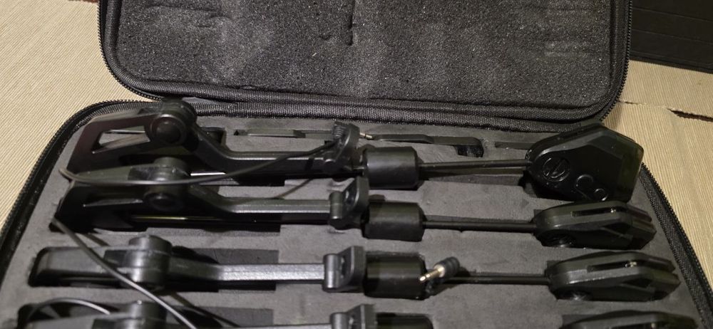 Set 4 x Swinger Mivardi Swing Arm MCX 88