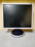 Samsung SyncMaster 740N 17", 1280x1024 (5:4)/ 70Гц/ VGA/ Матрица: ЖК.