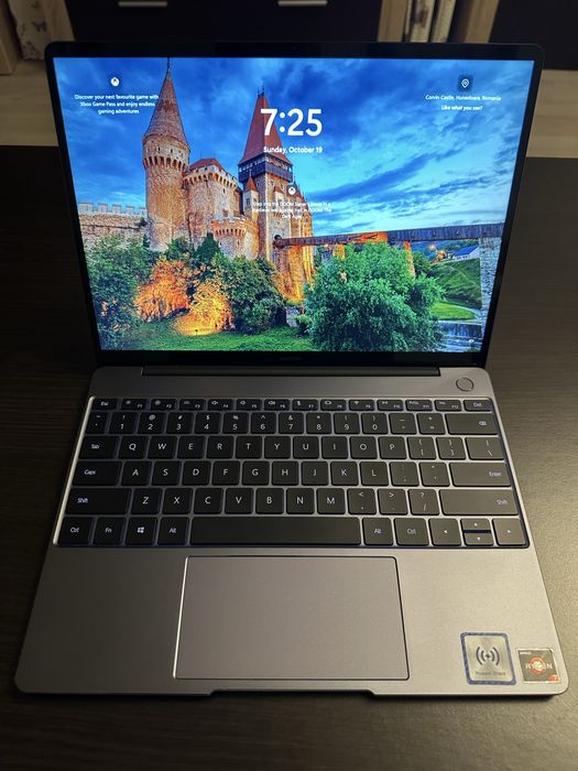 Huawei MateBook 13 – Ryzen 7 3700U / 16GB RAM / 512GB SSD / CA NOU/ 2k