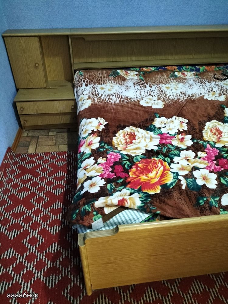 Немецкая спальная кровать
