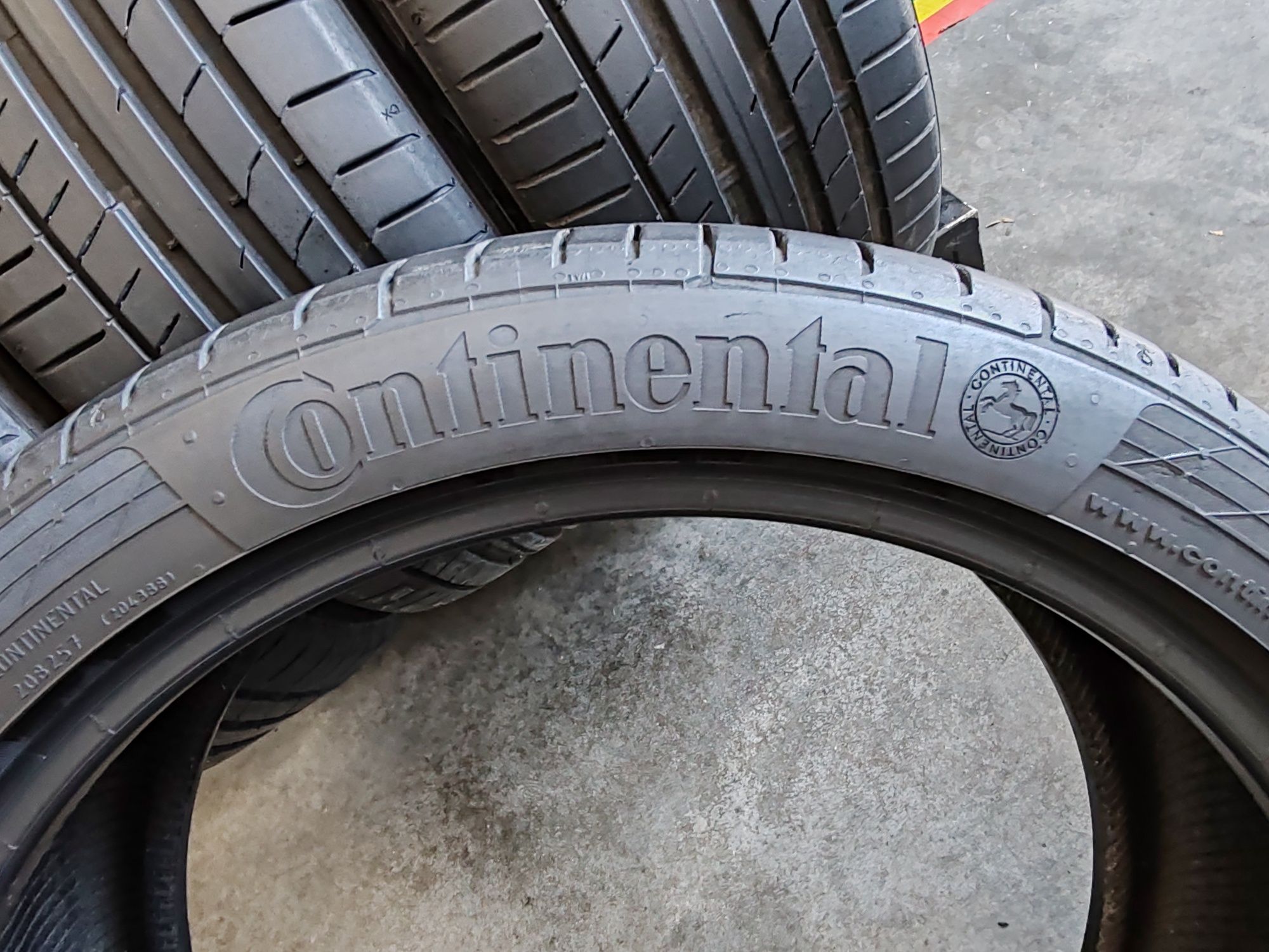 Continental 225 40 R18 92Y Anvelope Cauciucuri premium de vara 6mm