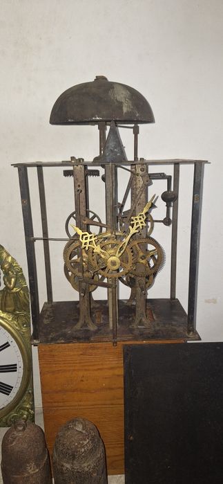 Ceas sceleton pt podea