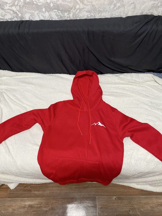 Продаю толстовку