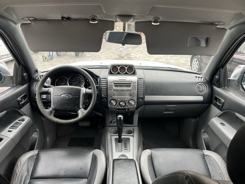 Ford Ranger 3.0 Diesel • 4x4 • 2012 • NO Hilux L200 Navara