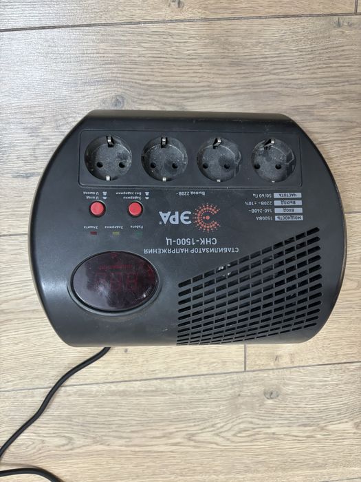 Стабилизатор напряжения Эра