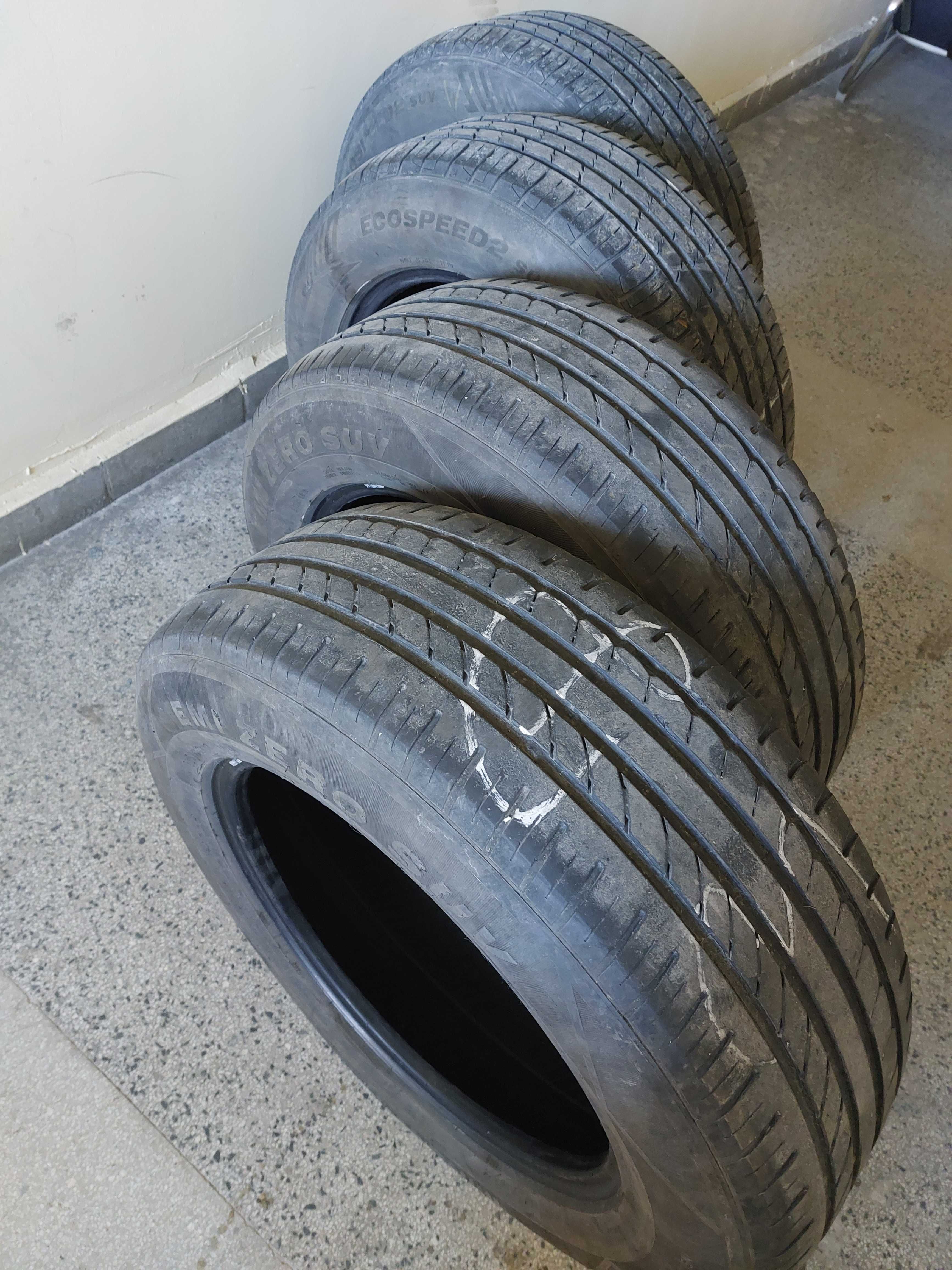 Летни SUV гуми 4 бр., 235/65 R17